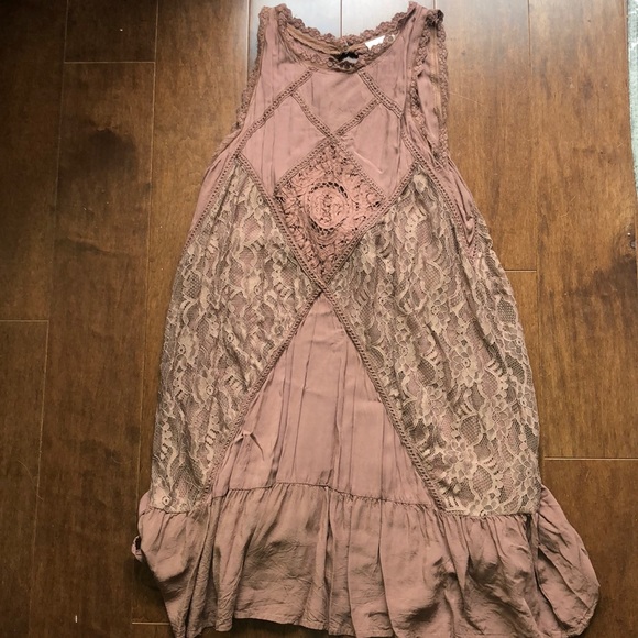 Altar’d state flowy dress - Picture 1 of 2